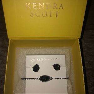 Brand new Tessa gift set